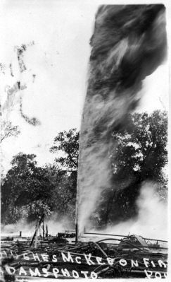 mckie1.jpg (25726 bytes)