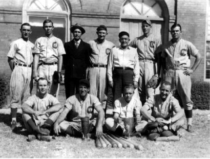 ccmbaseball1939.jpg